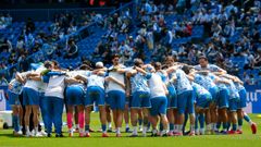 Los jugadores del Deportivo, en corro, antes del duelo con el Andorra en Abanca Riazor