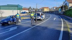 Control de tr�fico para comprobar las restricciones de movilidad en el �rea de Mugardos