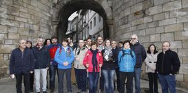 Los peregrinos se concentraron en la puerta de San Pedro, para dirigirse a la Catedral. 