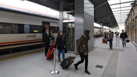 Imagen de archivo del tren Avant en Ourense