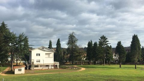 Finca de La Torriente, junto a las instalaciones del Grupo Covadonga