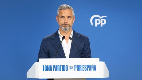 El vicesecretario de hacienda del PP, Juan Bravo, durante una rueda de prensa en la sede de Gnova.