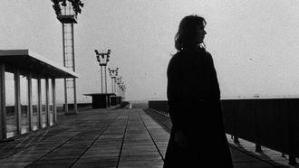 Obra de culto experimental. H�l�ne Chatelain, en �La jet�e� (1962), traballo dirixido polo cineasta franc�s Chris Marker (1921-2012). 