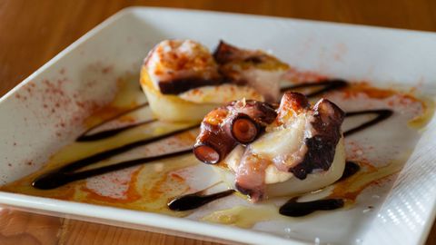 En el restaurante Orixes, que fue el ganador de la primera edici�n del certamen, el pulpo vuelve a ser protagonista en su elaboraci�n.