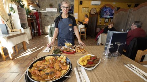 Casa Maro�as, en Zas, prepara comida para llevar en Fin de A�o