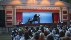 La carroza del Teatro Real, en Ribadavia