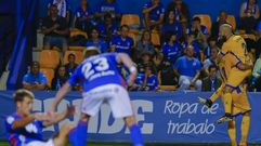 Alcorcon Real Oviedo Horizontal.Los futbolistas del Alcorcon celebran el primer gol