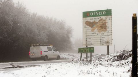 As� estaba esta ma�ana la carretera LU-546 (Monforte-Lugo) a su paso por el alto de Oural, entre O Incio y Sarria