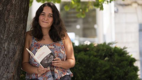 A autora Mar�a Ca��a