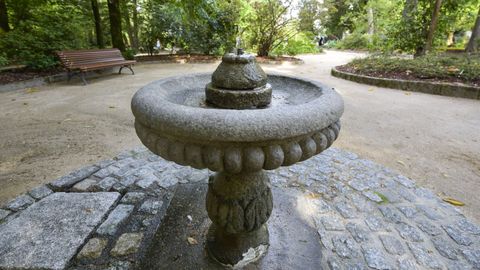 Inauguraci�n de la rehabilitaci�n del parque jard�n y la carballeira de Caldas de Reis