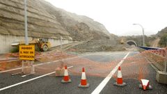 En febrero del 2009 hubo un deslizamiento de tierras en la sierra de la Escrita, en Trabadelo, y las obras duraron 16 meses.