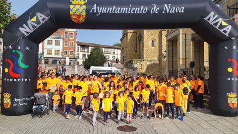 Familias completas en la carrera Galb�n de Nava.