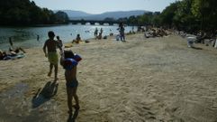 Una imagen de archivo de la playa de Ponte Sampaio, donde el joven sufri la indisposicin.