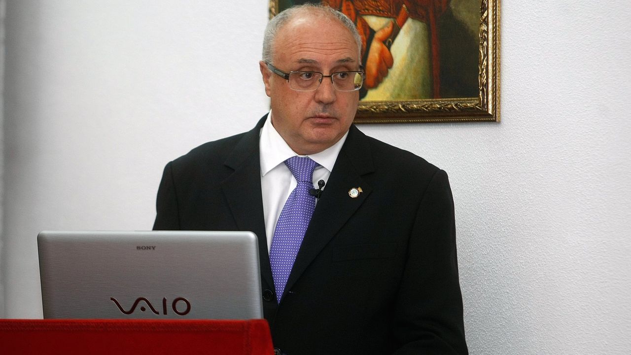 Pesar por el fallecimiento del doctor Barreiro Morandeira