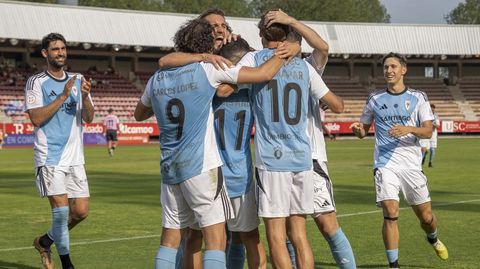 El Compos gole&oacute; en la ida de la final de San L&aacute;zaro al Badalona (3-0).