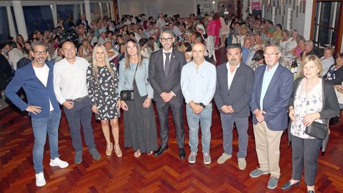 CENA BENEFICA ASOCIACION CONTRA EL CANCER DE PORTO DO SON EN EL CLUB NAUTICO DE PORTOSIN