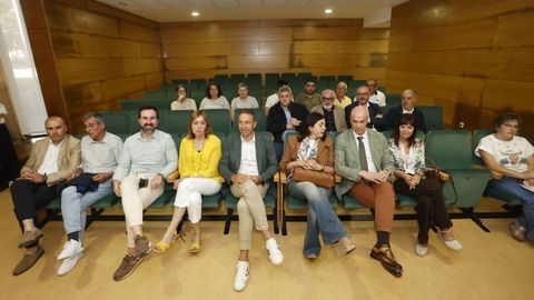 Al pleno acudieron diversos representantes del PP