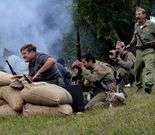 Paio en una recreacin de la Guerra Civil en Asturias.