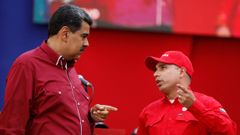 Maduro y el nuevo ministro de Petr�leo, Pedro Tellechea, el pasado 1 de mayo en Caracas.