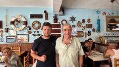 Felipe Lago y Antonio Xoubanova consiguieron que el hombre volviese a respirar tras haber quedado inconsciente