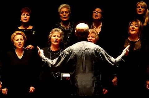 En Arousa se celebran anualmente varios festivales con las corales como protagonistas.