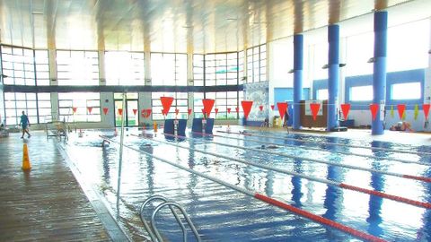 Imagen de archivo de una piscina