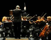 La Real Filharmon�a de Galicia se cre� en el a�o 1996 en Compostela