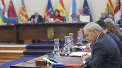 Jos� Tom�, en su primer pleno en la Diputaci�n tras renunciar a seguir como presidente de esa instituci�n