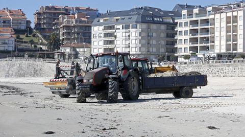Ba�istas en la playa de Silgar, Sanxenxo