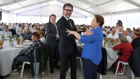 COMIDA DE LOS MAYORES EN PORTO DO SON 2025