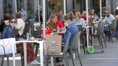 Terraza de un bar en la ciudad de Pontevedra 