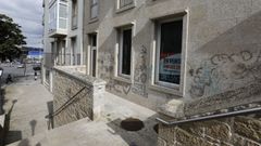 En imagen, un bajo situado en Viveiro de 116 metros cuadrados a la venta por 29.500 euros