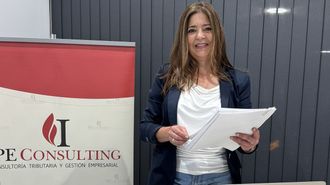 Ana Regueira, de Ipe Consultores, llev� m�s de una decena de casos de marineros a los que Hacienda les negaba la exenci�n de los 60.100 euros