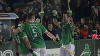Los jugadores del Liceo, celebrando un gol en la presente temporada.