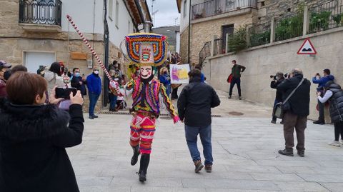 El folin de Chaguazoso en el desfile de Vilario de Conso