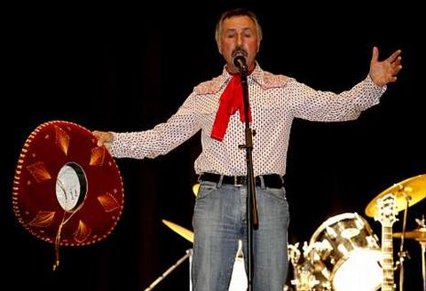 Jaime de Vilaseco es uno de los artistas locales que actuar�n esta tarde en Vimianzo. 