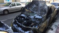 Arden�dos veh�culos en Arteixo