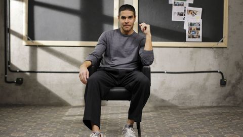 Adrin Castineiras, no soto onde Guille planea as sas estafas