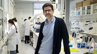 Roberto Brea, en su laboratorio del CICA.