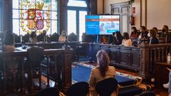 El proyecto Edukasano se present� ayer en el sal�n de plenos del Concello de Mar�n a los directores de los centros educativos