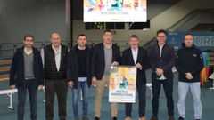 Representantes de las instituciones organizadoras del 2�. Meeting Internacional en la presentaci�n del cartel