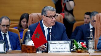 El primer ministro marroqu�, Aziz Ajanuch, durante una reuni�n en Rabat en julio