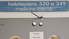 Las 38 camas de la planta de Medicina Interna del Hospital Pblico da Maria, en Burela, estn cerradas desde julio