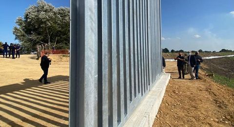 Imagen de las barreras instaladas en la frontera entre Grecia y Turqu�a