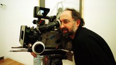 Eloy Lozano, en xaneiro do 2000, durante a rodaxe en Santiago da sa longametraxe Belas dormentes