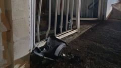 En el lugar quedaron restos del veh�culo accidentado