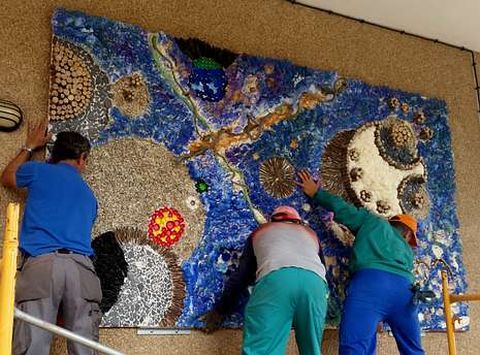 Mural con que el IES Monte Castelo celebra su 35 aniversario.