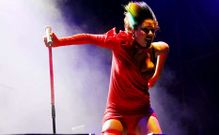 Plus Lottus llenaron de energ�a Riazor antes del concierto de Mika