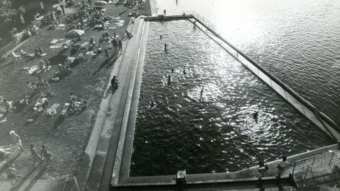 La piscina del Fluvial, junto al caneiro, está ahora en el punto de mira