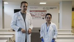 Luis Docasar, del �rea de Psiquiatr�a del CHUO; y Claudia Garc�a, psic�loga